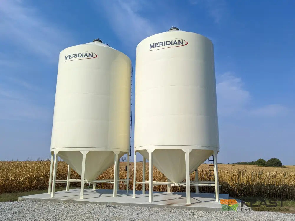 Meridian 1620 Smoothwall Grain Bin - 16’ Diameter 4118 Bushel Capacity Powder Coated Smoothwall Bins