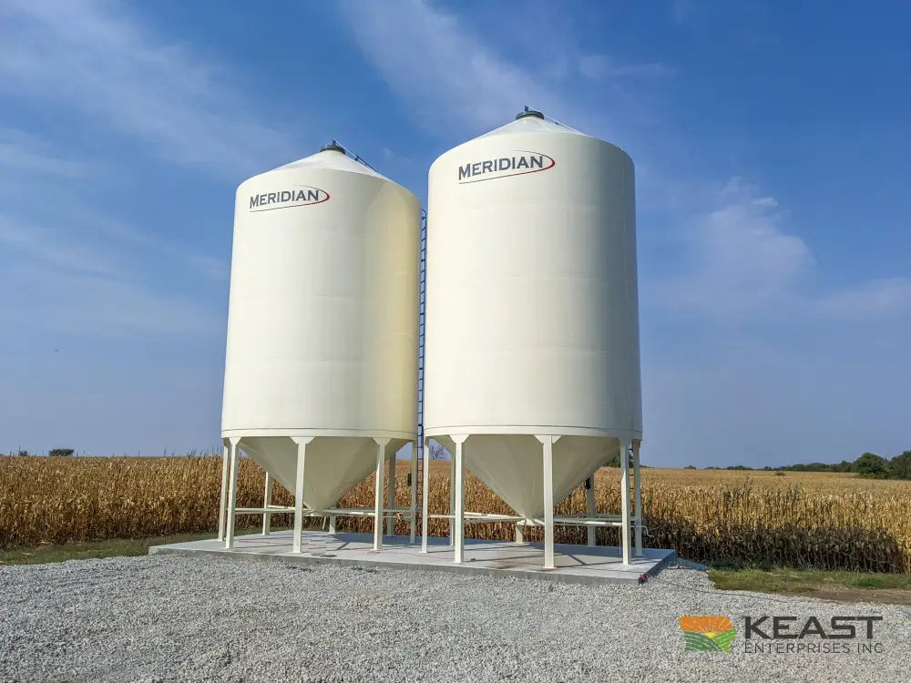 Meridian 1620 Smoothwall Grain Bin - 16’ Diameter 4118 Bushel Capacity Powder Coated Smoothwall Bins