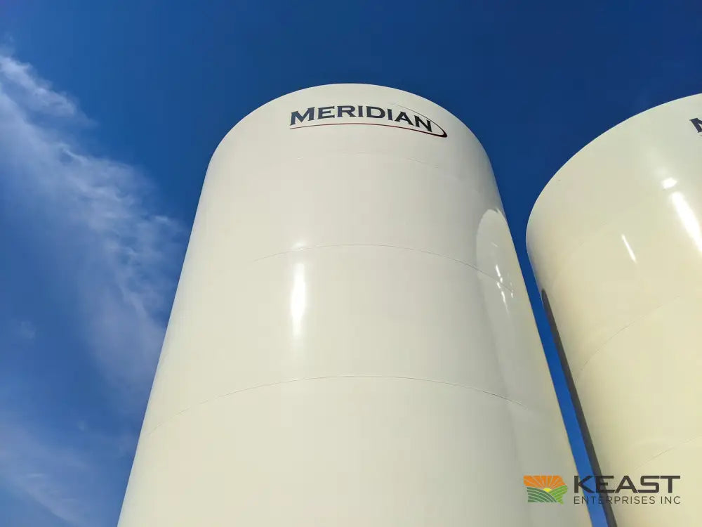 Meridian 1620 Smoothwall Grain Bin - 16’ Diameter 4118 Bushel Capacity Powder Coated Smoothwall Bins