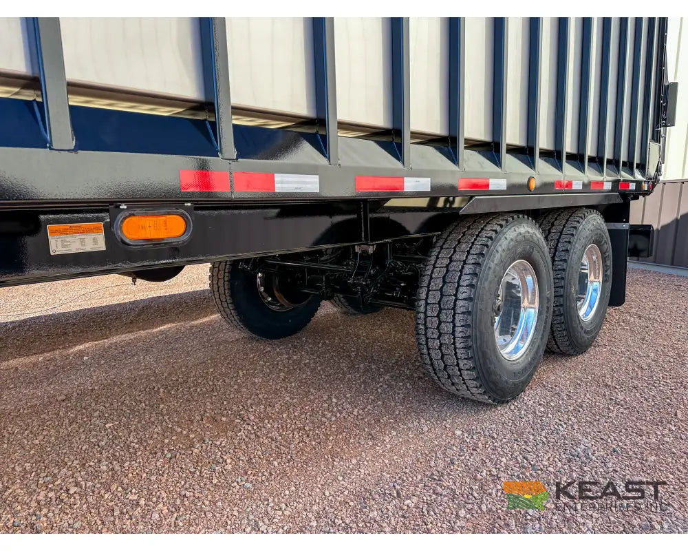 Meyer 9136RT Chainfloor Forage Trailer - Rear Unload Stainless Steel Sides Forage Trailers