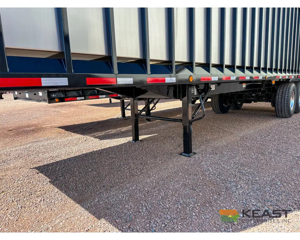 Meyer 9136RT Chainfloor Forage Trailer - Rear Unload Stainless Steel Sides Forage Trailers