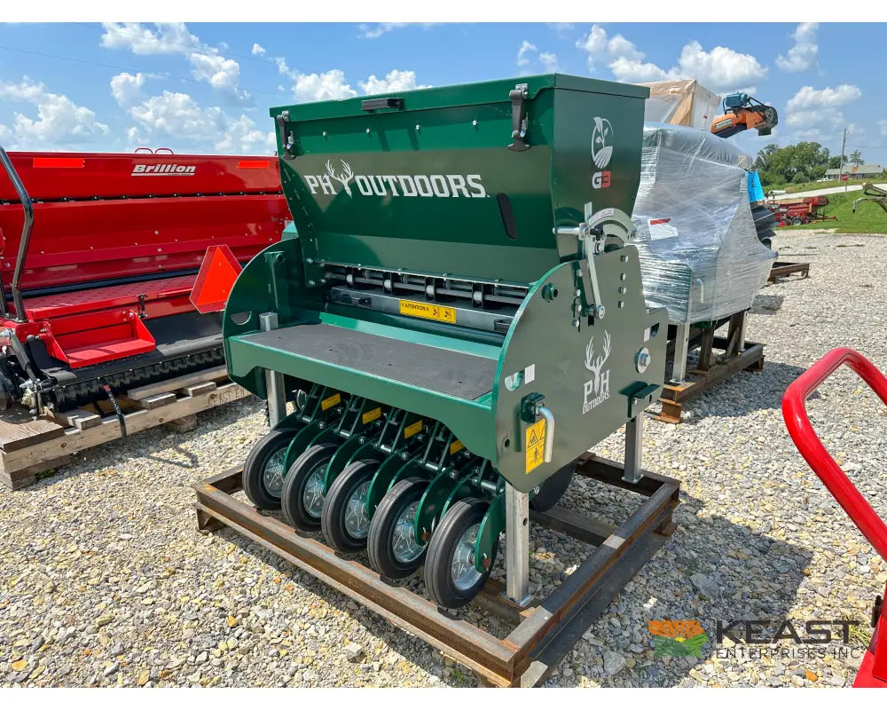 PH Outdoors G3 3’ No Till Drill - 5 Rows 7.5’’ Spacing Great for Food Plots Hunting and Farms Drills and Seeders