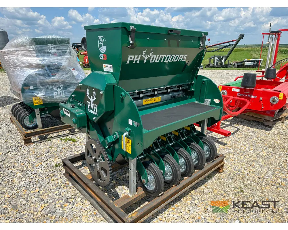 PH Outdoors G3 3’ No Till Drill - 5 Rows 7.5’’ Spacing Great for Food Plots Hunting and Farms Drills and Seeders
