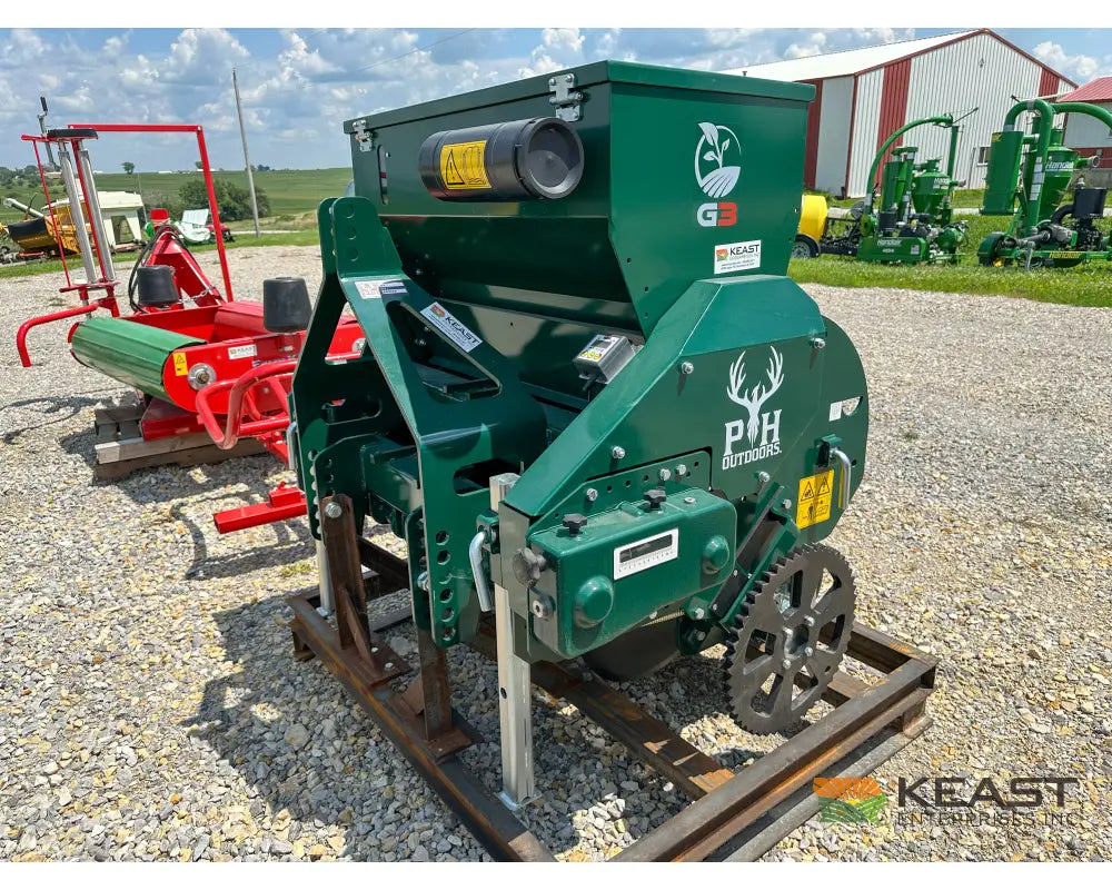 PH Outdoors G3 3’ No Till Drill - 5 Rows 7.5’’ Spacing Great for Food Plots Hunting and Farms Drills and Seeders