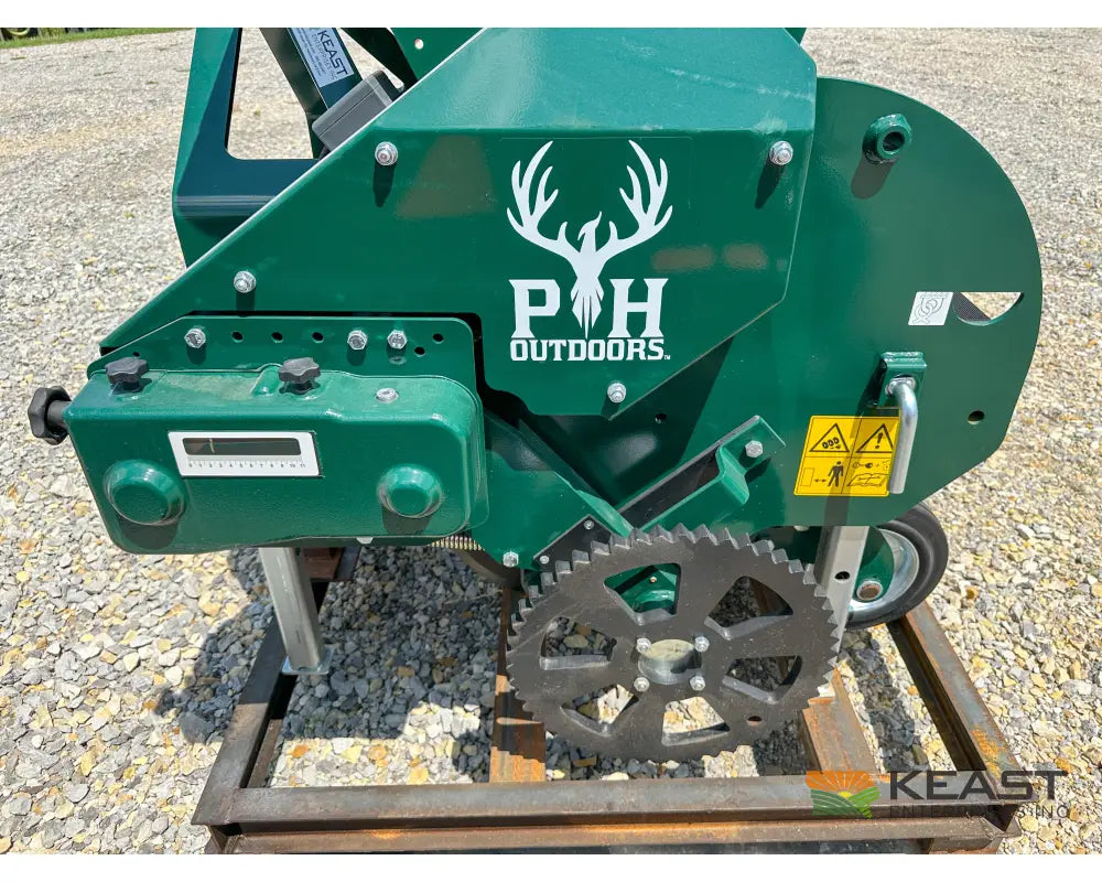 PH Outdoors G3 3’ No Till Drill - 5 Rows 7.5’’ Spacing Great for Food Plots Hunting and Farms Drills and Seeders