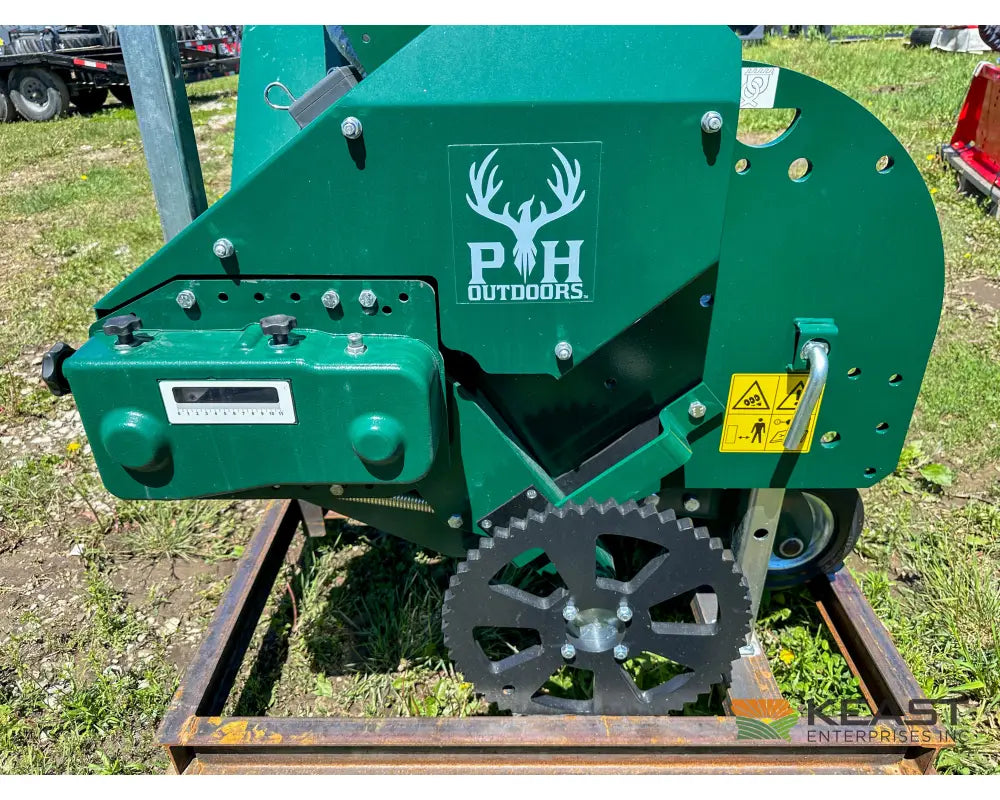 PH Outdoors G5 5’ No Till Drill - 8 Rows 7.5’’ Spacing Great for Food Plots Hunting and Farms Drills and Seeders
