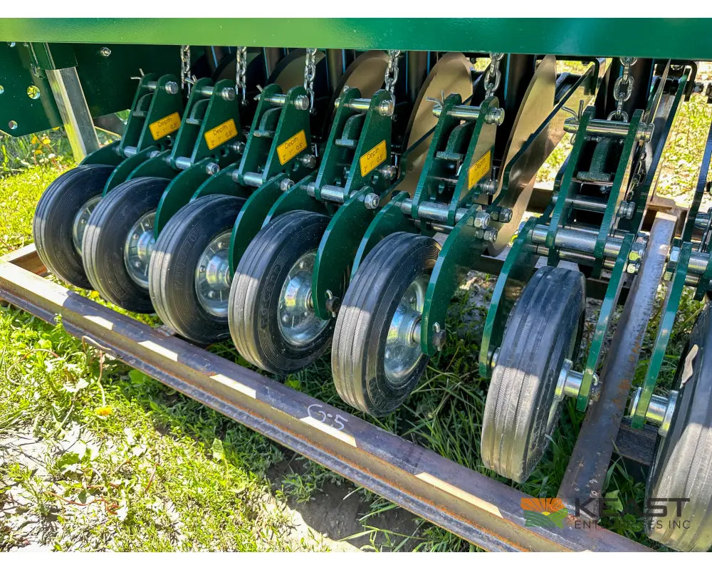 PH Outdoors G5 5’ No Till Drill - 8 Rows 7.5’’ Spacing Great for Food Plots Hunting and Farms Drills and Seeders