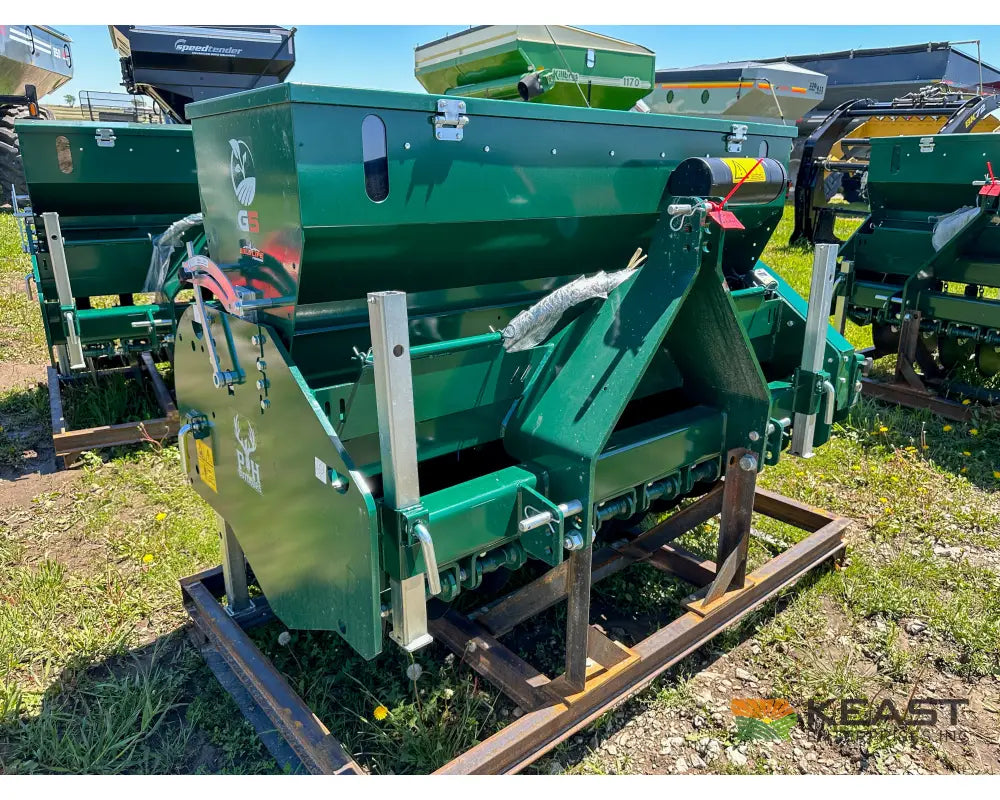 PH Outdoors G5 5’ No Till Drill - 8 Rows 7.5’’ Spacing Great for Food Plots Hunting and Farms Drills and Seeders