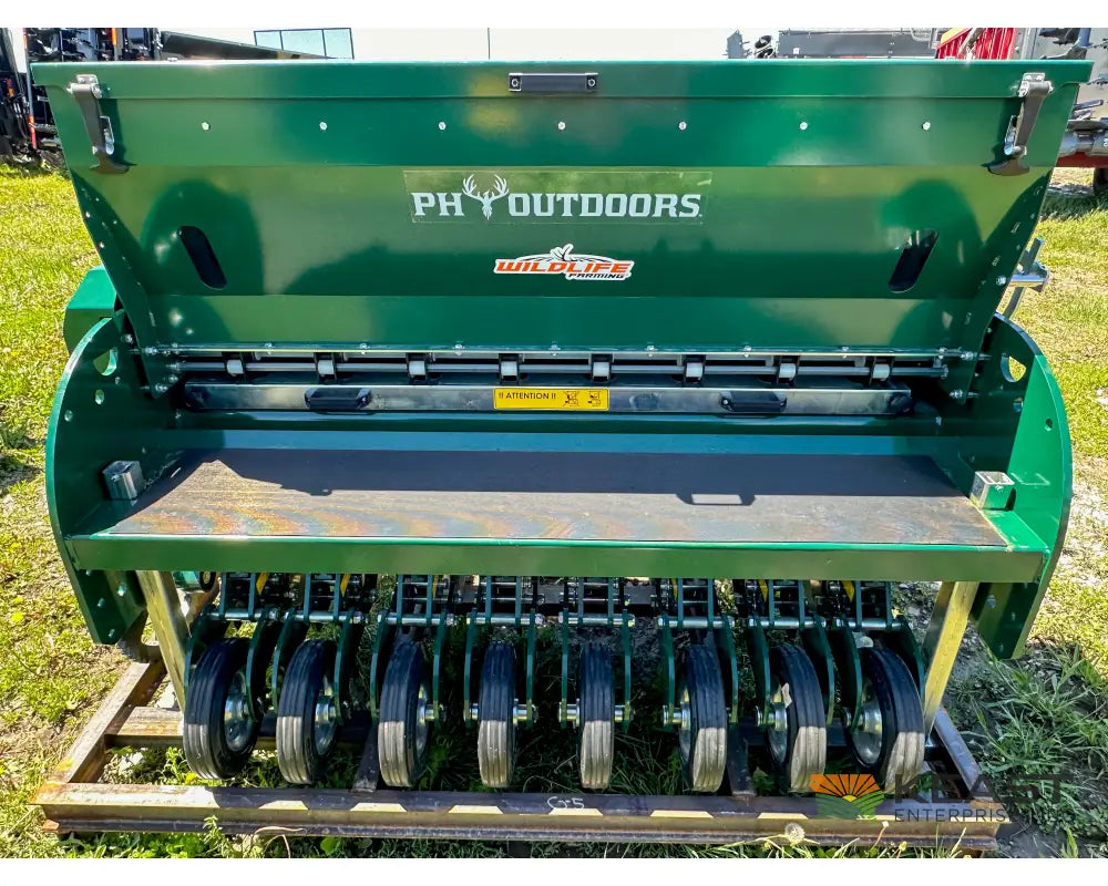 PH Outdoors G5 5’ No Till Drill - 8 Rows 7.5’’ Spacing Great for Food Plots Hunting and Farms Drills and Seeders