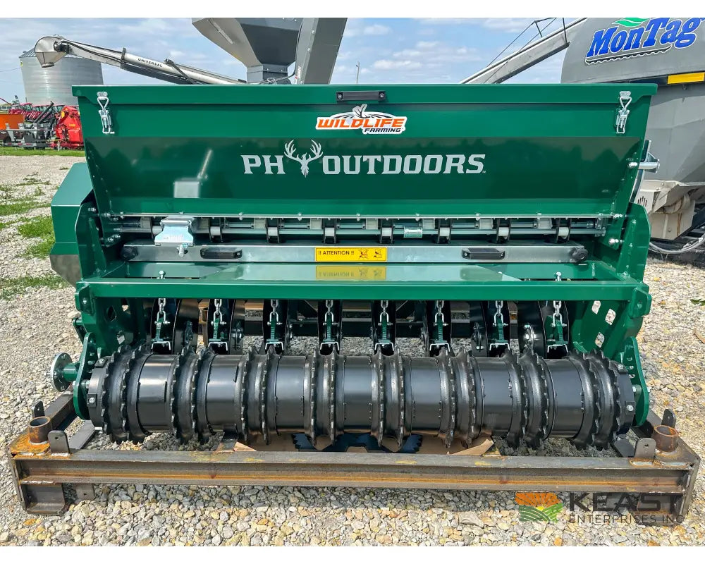 PH Outdoors M5 5’ No Till Drill - 8 Rows 7.5’’ Spacing Great for Food Plots Hunting and Farms Drills and Seeders
