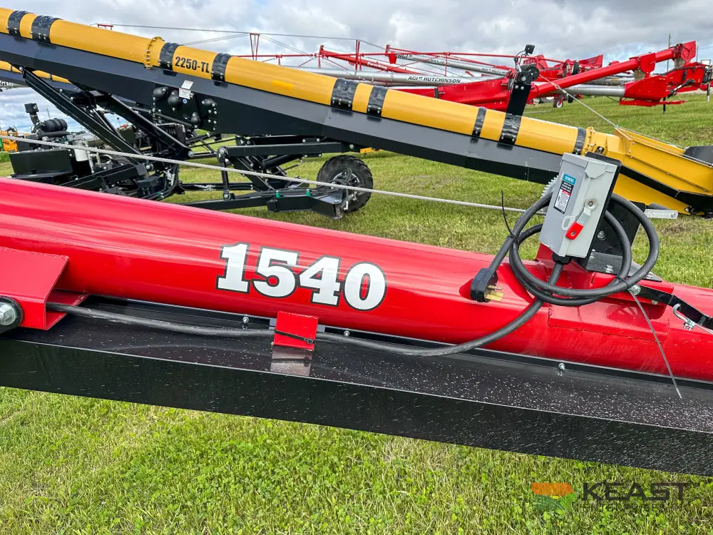 Premiere Ag 1540 Pro Conveyor - 10 hp Electric Drive 40’ Length Up to 10,000 BPH Capacity Conveyors