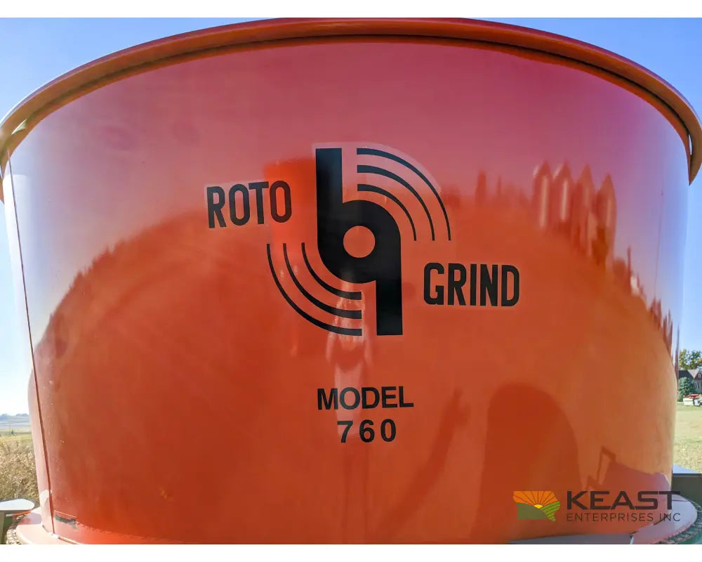Roto Grind 760 Tub Grinder 10 Bale Per Hour Capacity 7’’ Hammer Mill Bale Processors