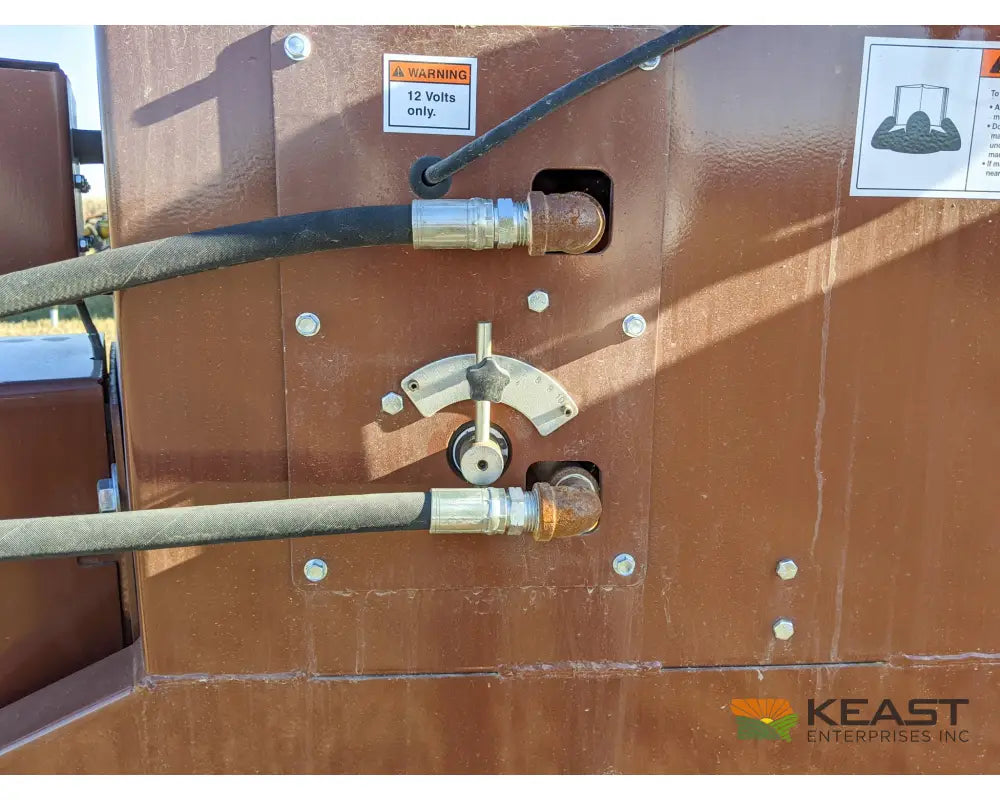 Roto Grind 760 Tub Grinder 10 Bale Per Hour Capacity 7’’ Hammer Mill Bale Processors