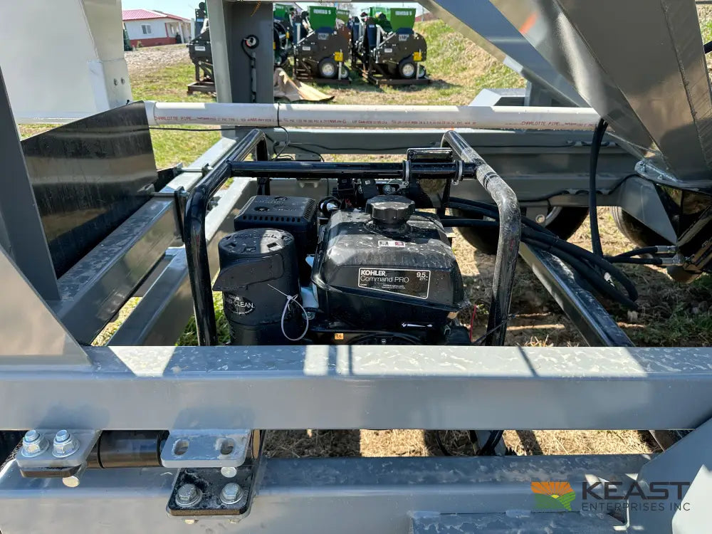 Travis HSC4400 4-Box Seed Tender - 8 HP Electric Start Engine Wireless Remote Scale System Talc Kit Seed Tenders