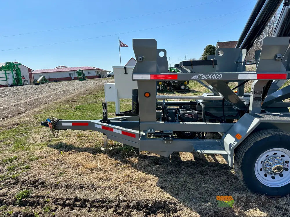 Travis HSC4400 4-Box Seed Tender - 8 HP Electric Start Engine Wireless Remote Scale System Talc Kit Seed Tenders
