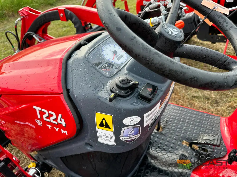 TYM T224H 22 hp Tractor - Hydrostatic Transmission Integrated Loader Tractors