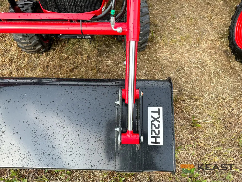TYM T224H 22 hp Tractor - Hydrostatic Transmission Integrated Loader Tractors