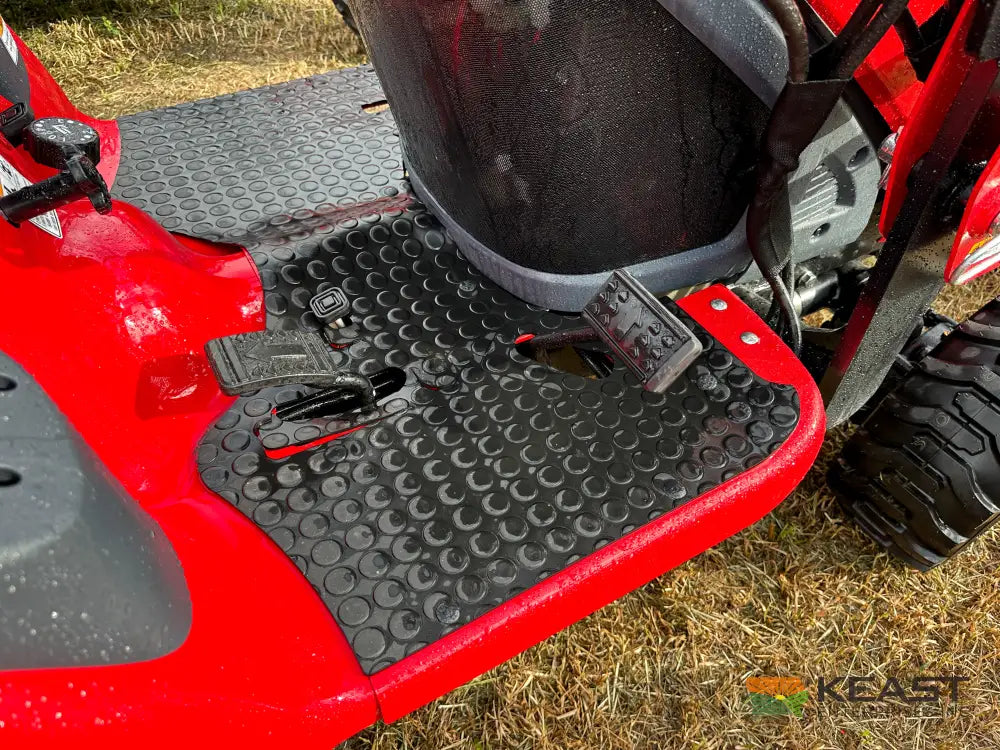 TYM T224H 22 hp Tractor - Hydrostatic Transmission Integrated Loader Tractors