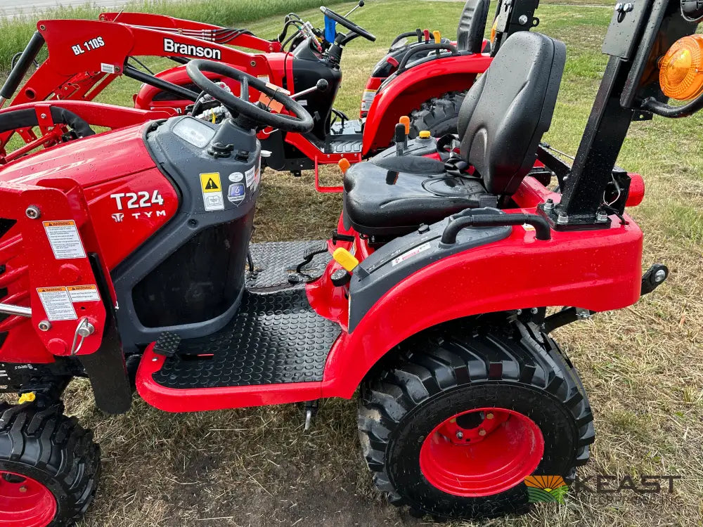 TYM T224H 22 hp Tractor - Hydrostatic Transmission Integrated Loader Tractors