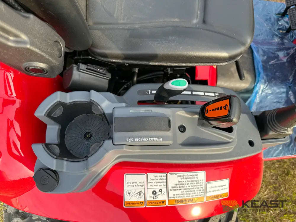 TYM T25 25 hp Tractor - Hydrostatic Transmission 1,534 lb Capacity Loader Tractors