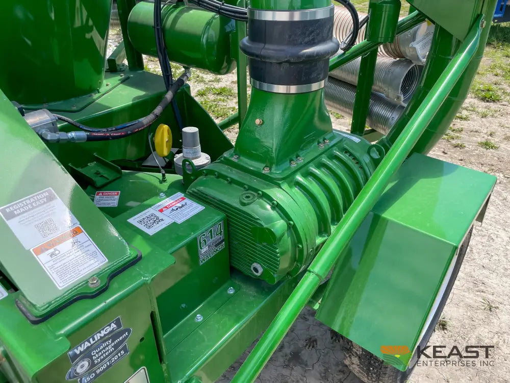 Walinga 7614DLX Grain Vac - Up to 5,500 BPH Capacity Full Pipe Package Grain Vacs
