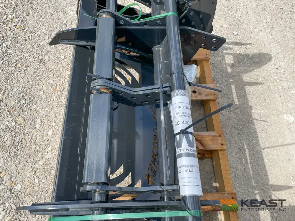 Westendorf BC4300 Brush Crusher Grapple - Skid Steer Mount Brush Grapples