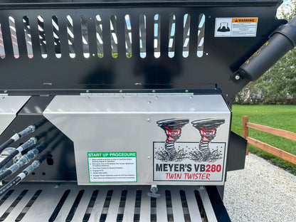 Meyers VB280 Manure Spreader - 280 Cu Ft Capacity Struck, Poly Box
