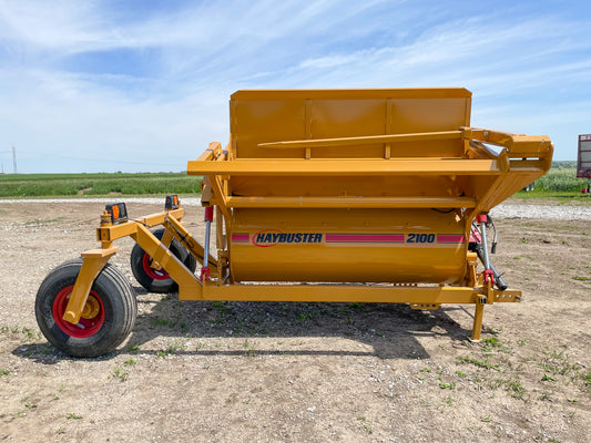 Haybuster Balebuster 2100 Semi-Mounted Bale Processor