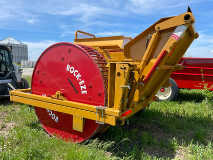 Haybuster 3106 Rock-Eze Rock Picker, 1 Cu Yd Capacity, 80" Dump Height