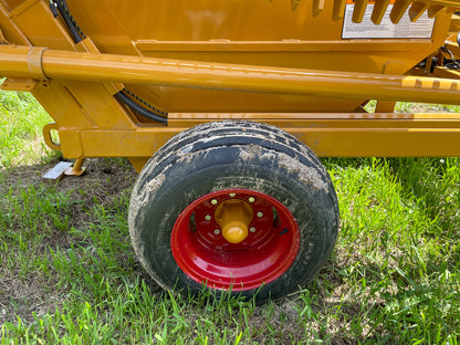 Haybuster 3106 Rock-Eze Rock Picker, 1 Cu Yd Capacity, 80" Dump Height