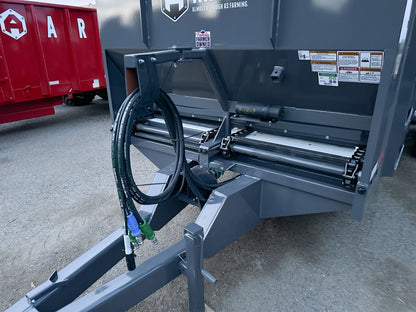 Artex SBX600 Vertical Beater Manure Spreader, 520 cu ft Struck