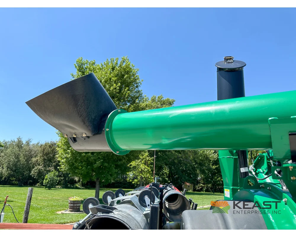 AGI REM VR12 discharge auger outlet and hopper close-up