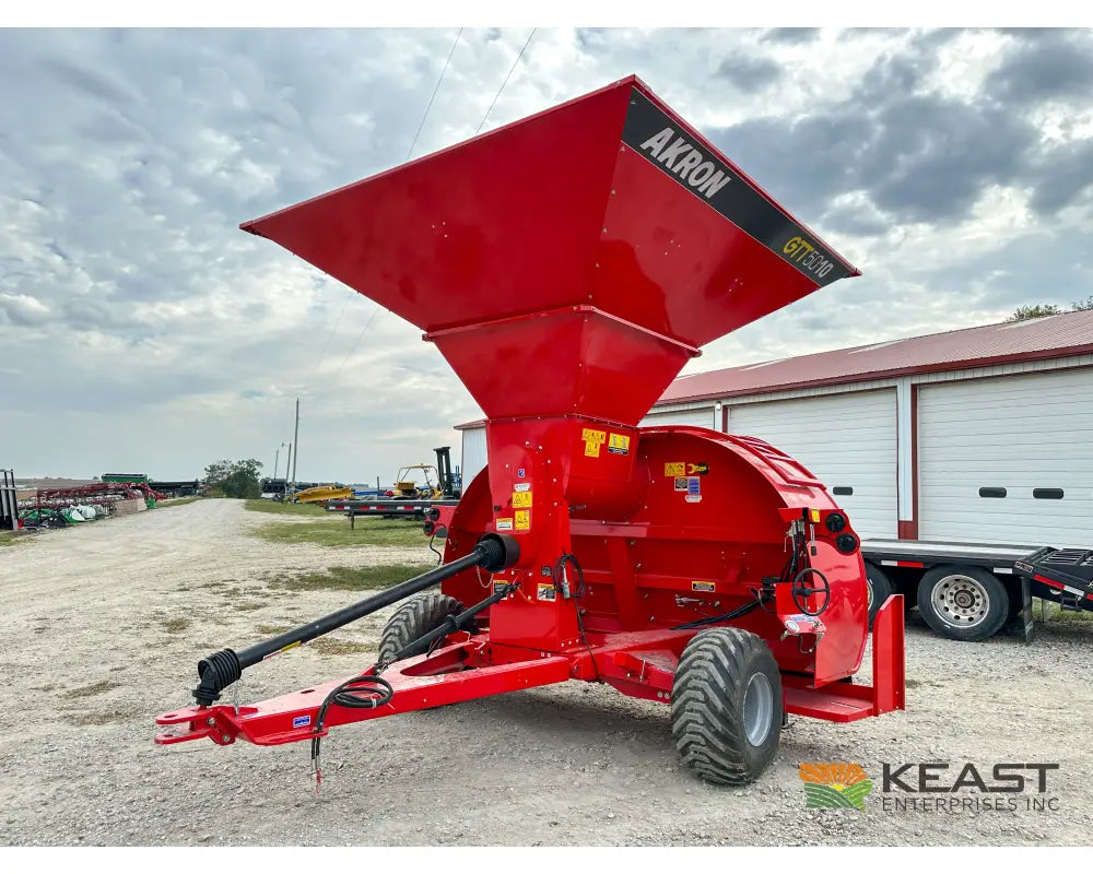 Akron 5010C 10’ Grain Bagger Hydraulic Bag Loader Grain Baggers