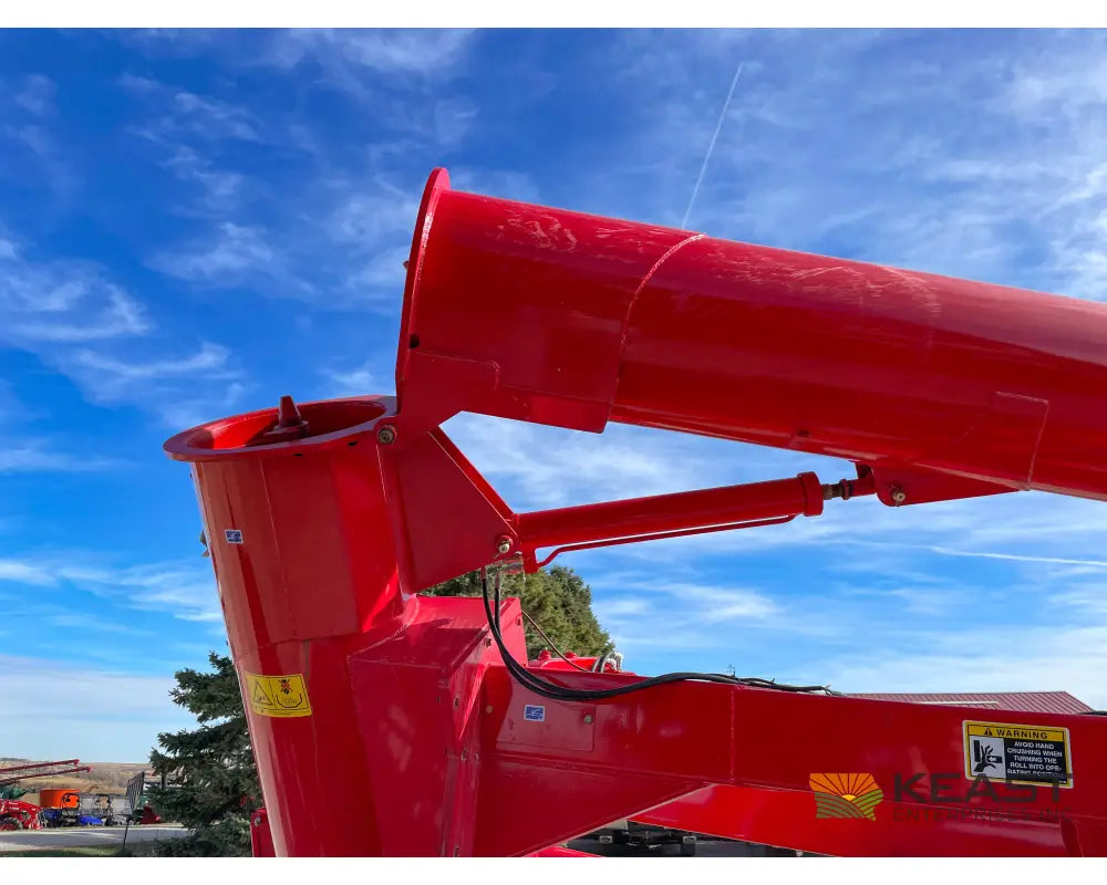 Akron EXG380X Grain Bag Unloader Up to 12,000 BPH 9’ & 10’ Bags Grain Bag Unloaders