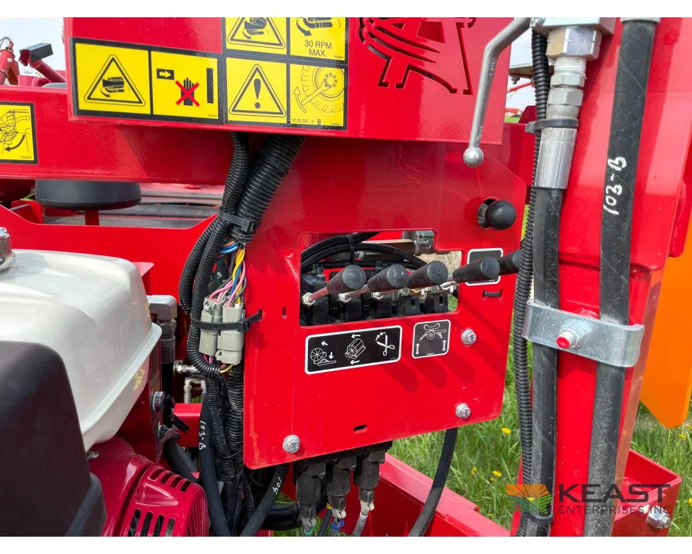 Anderson 680HS Single Bale Wrapper Up to 75 Bales Per Hour Bale Wrappers