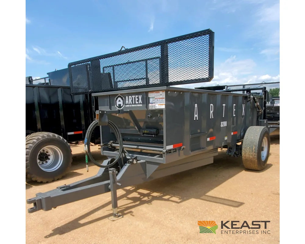 Artex S200 Manure Spreader – 320 cu ft Capacity Vertical Beaters Manure Spreaders