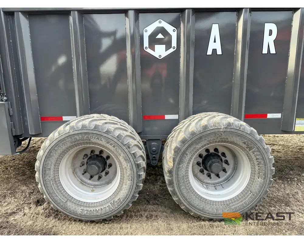 Artex SB600 Manure Spreader – 616 Cu Ft Struck Capacity Vertical Beaters Manure Spreaders