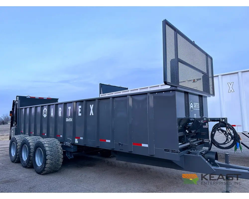 Artex SBX950 Manure Spreader – 975 Cu Ft Capacity Vertical Beaters Manure Spreaders
