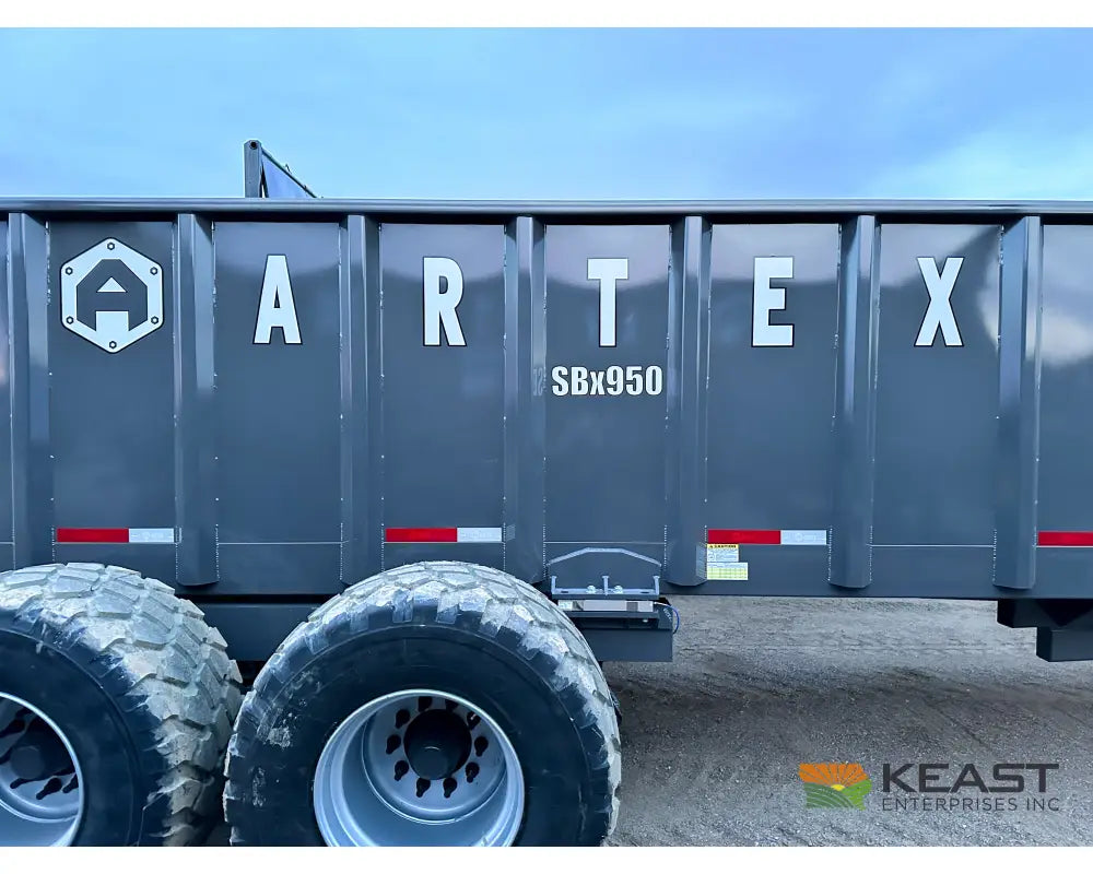 Artex SBX950 Manure Spreader – 975 Cu Ft Capacity Vertical Beaters Manure Spreaders