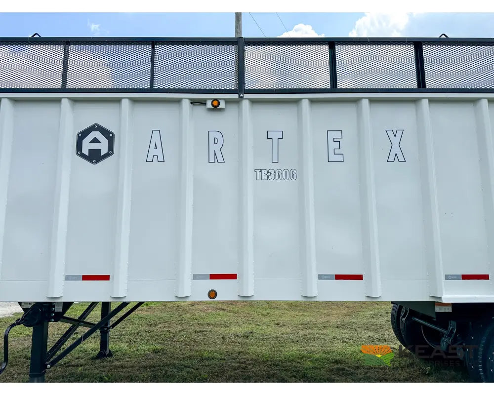 Artex TR3606 8 36’ Chainfloor Forage Trailer Spring Ride Aluminum Outer Rims Air Lift Tailgate Forage Trailers