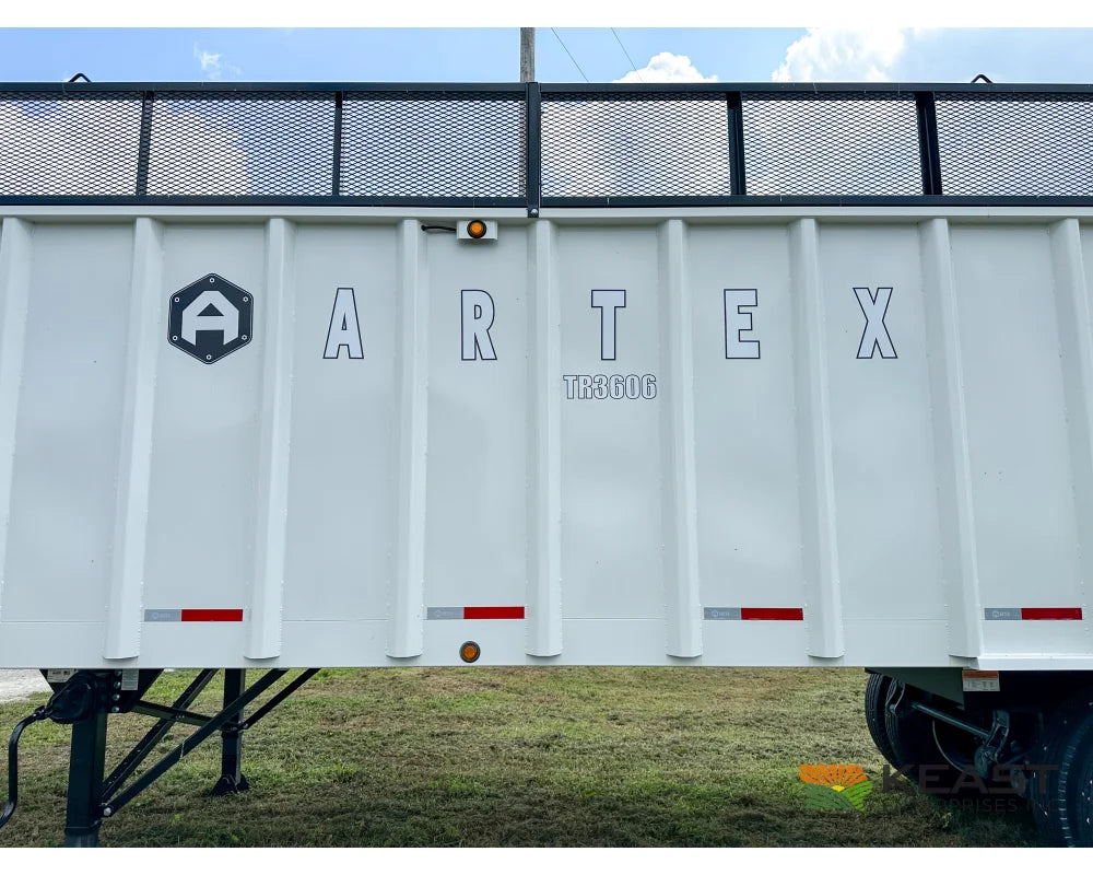 Artex TR3606 8 36’ Chainfloor Forage Trailer Spring Ride Aluminum Outer Rims Air Lift Tailgate Forage Trailers