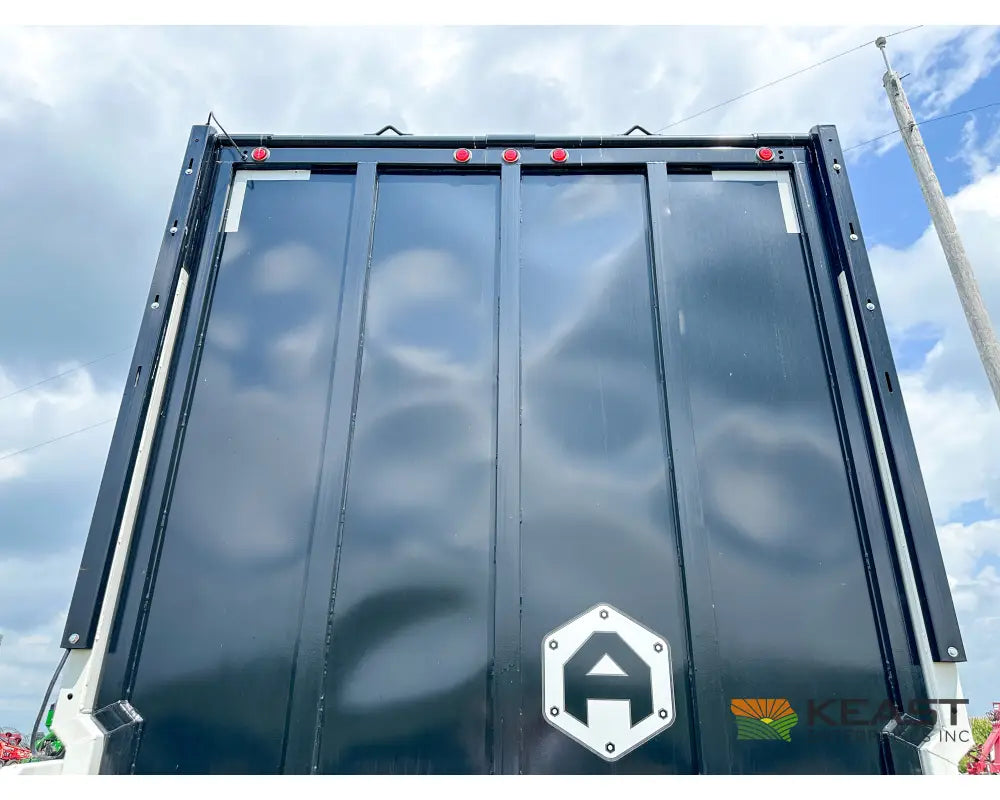 Artex TR3606 8 36’ Chainfloor Forage Trailer Spring Ride Aluminum Outer Rims Air Lift Tailgate Forage Trailers