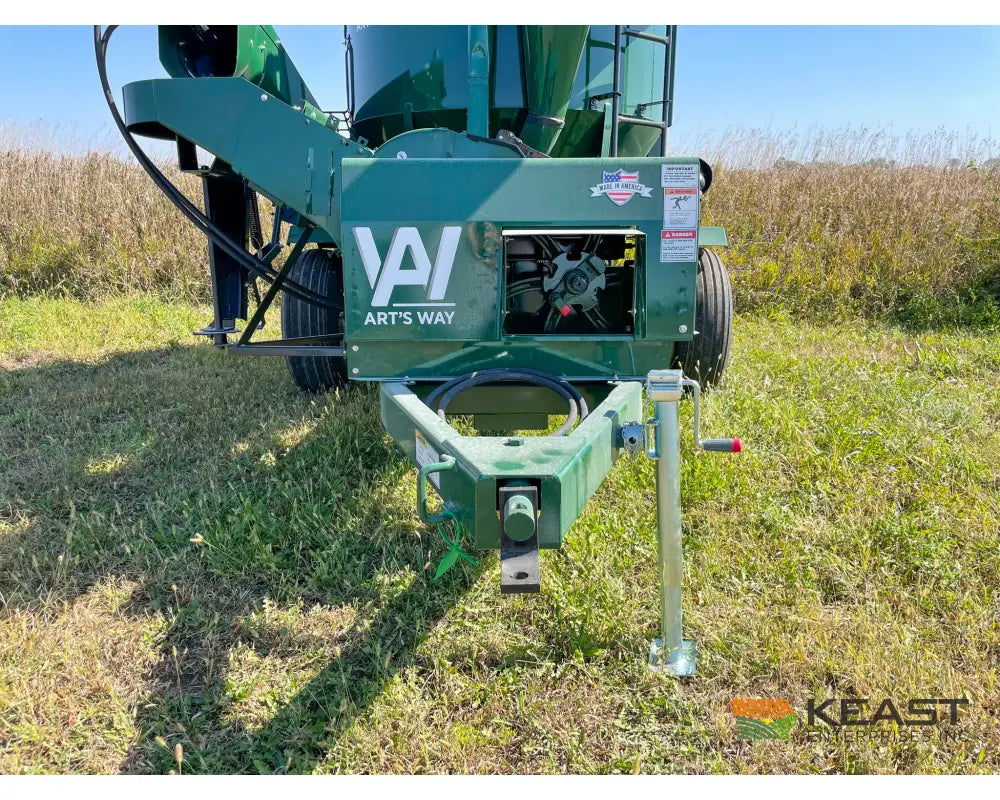 Art’s Way 6105 Cattle Maxx – 105 Bushel Tank 20’’ Roller Mill Feed Auger Grinder Mixers