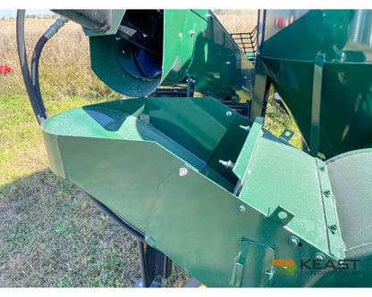 Art’s Way 6105 Cattle Maxx – 105 Bushel Tank 20’’ Roller Mill Feed Auger Grinder Mixers