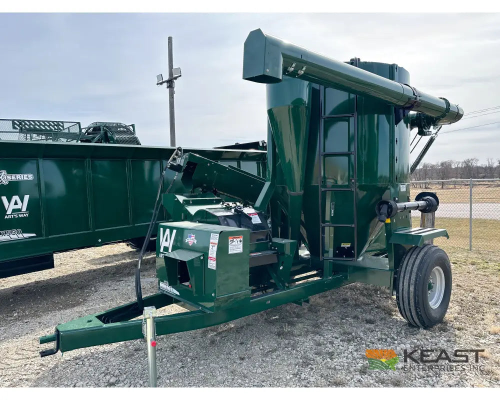 Art’s Way 6105 Grinder Mixer – 105 Bushel Tank 20’’ Hammer Mill Feed Auger Grinder Mixers