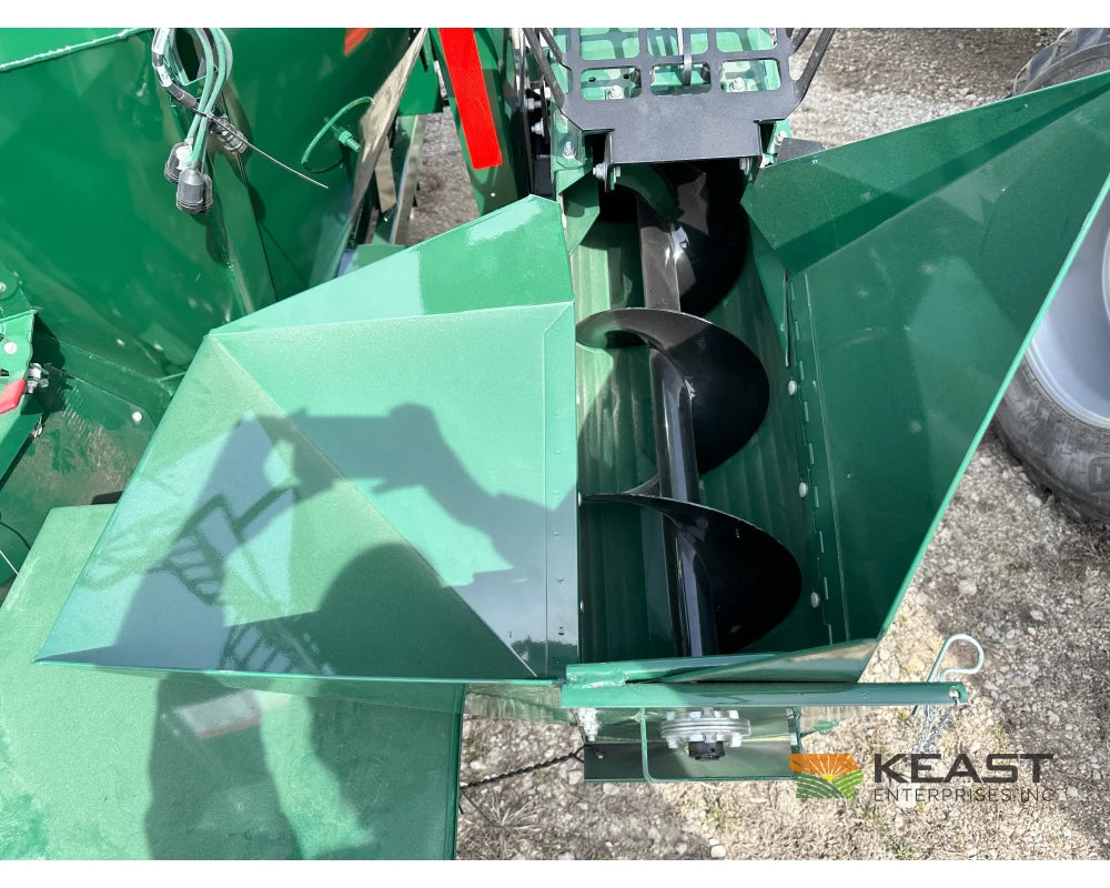 Art’s Way 6105 Grinder Mixer – 105 Bushel Tank 20’’ Hammer Mill Feed Auger Grinder Mixers