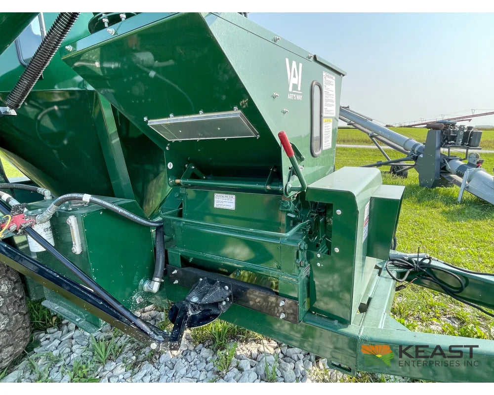 Art’s Way 6140 Grinder Mixer – 140 Bushel Tank 20’’ Hammer Mill Feed Auger Grinder Mixers