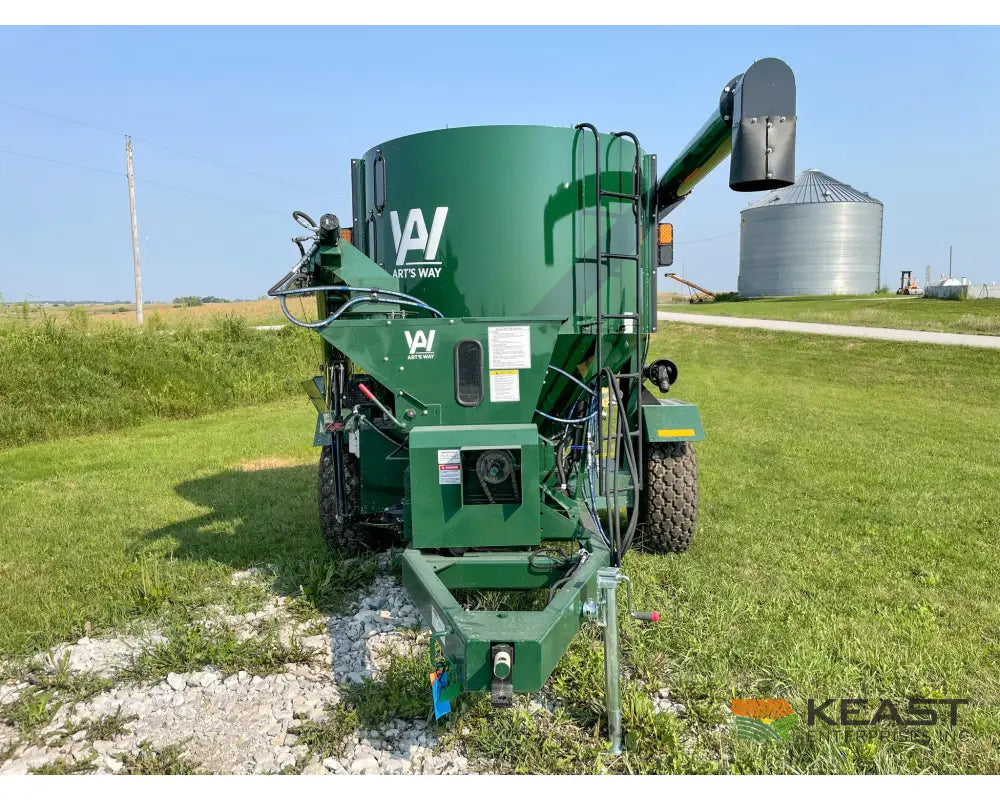 Art’s Way 6140 Grinder Mixer – 140 Bushel Tank 20’’ Hammer Mill Feed Auger Grinder Mixers