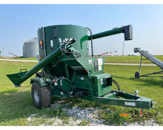 Art’s Way 6140 Grinder Mixer – 140 Bushel Tank 20’’ Hammer Mill Feed Auger Grinder Mixers