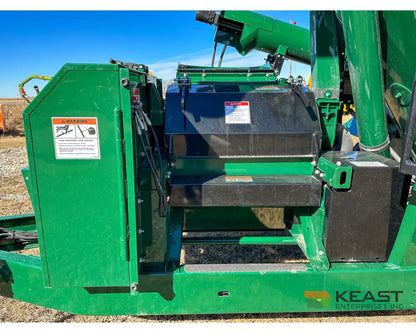 Art’s Way 7165 Grinder Mixer – 165 Bushel Tank 30’’ Roller Mill Feed Auger Grinder Mixers